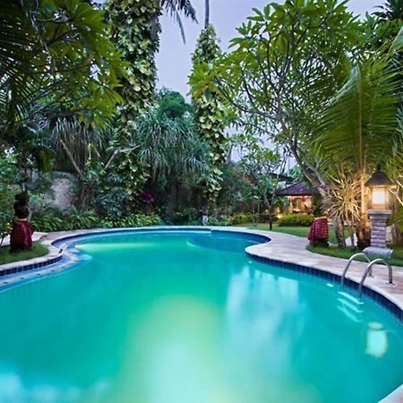 Baliana Villa Legian Exterior photo