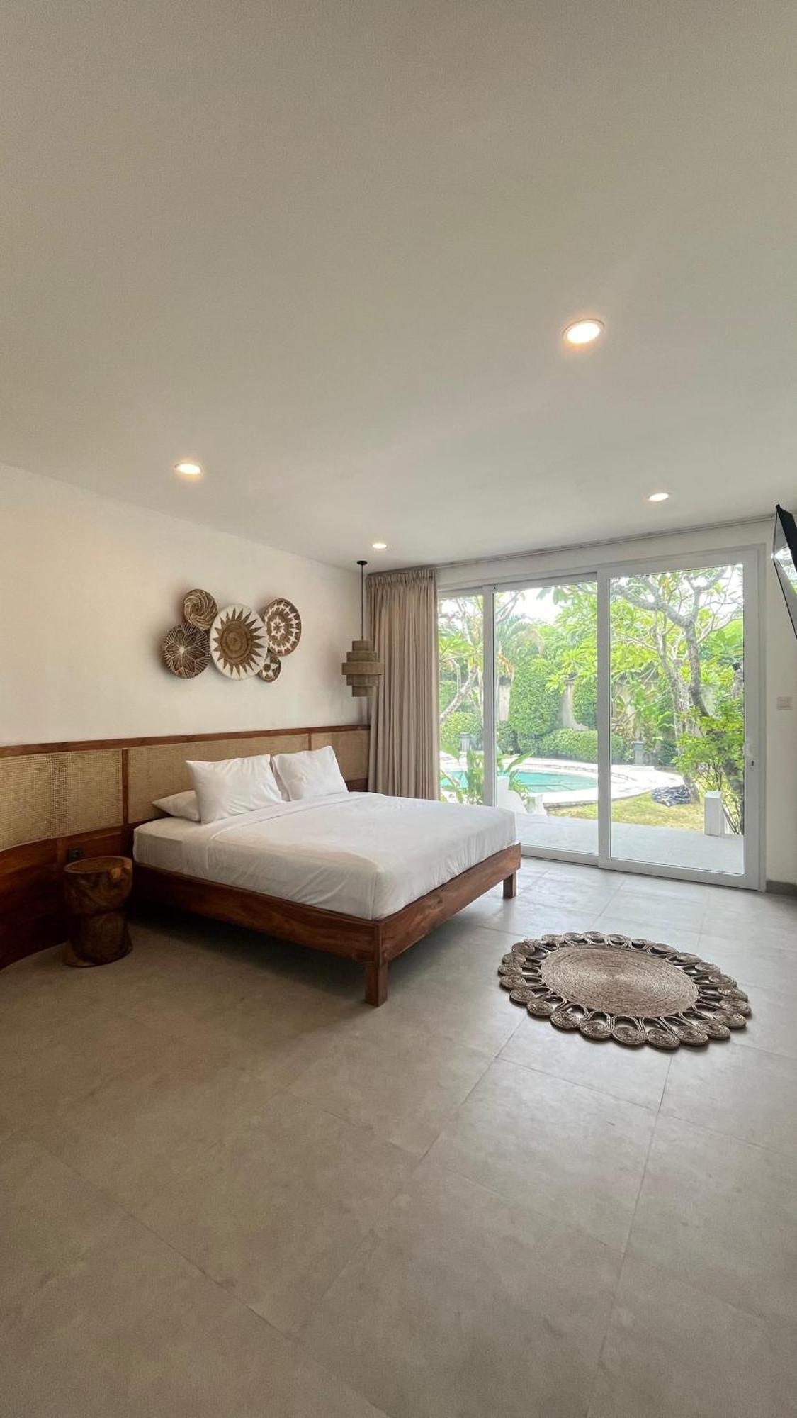 Baliana Villa Legian Exterior photo