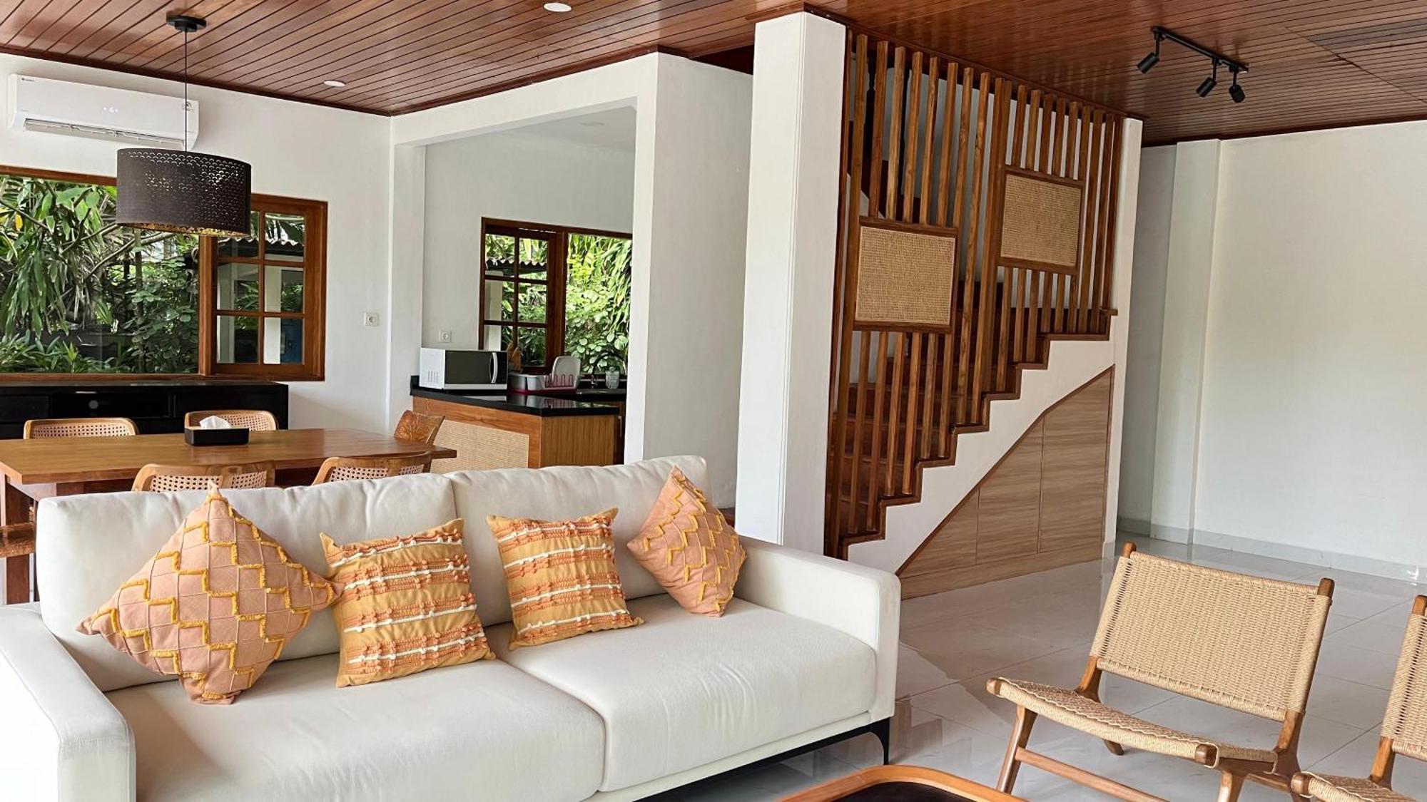 Baliana Villa Legian Exterior photo