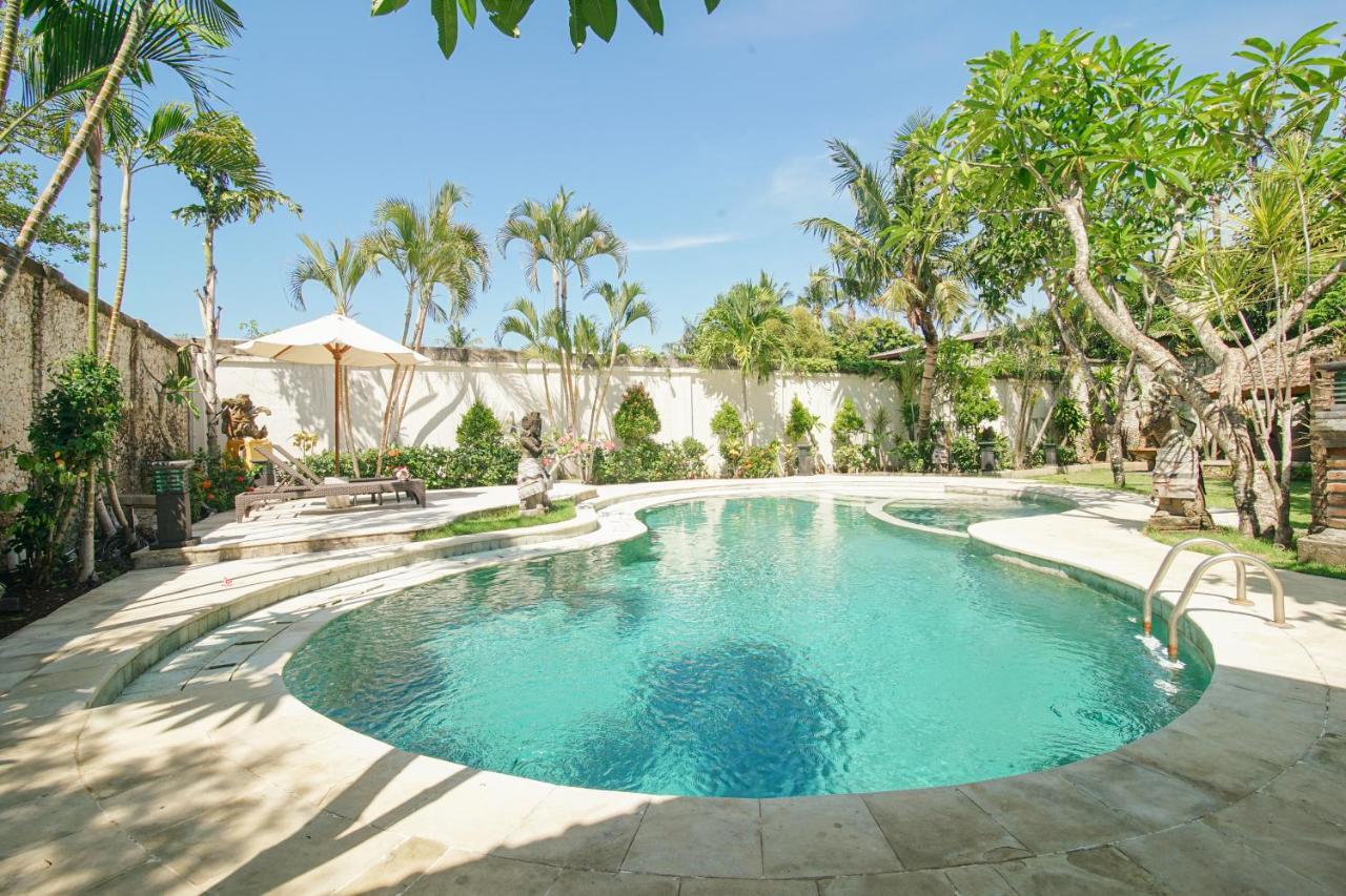 Baliana Villa Legian Exterior photo