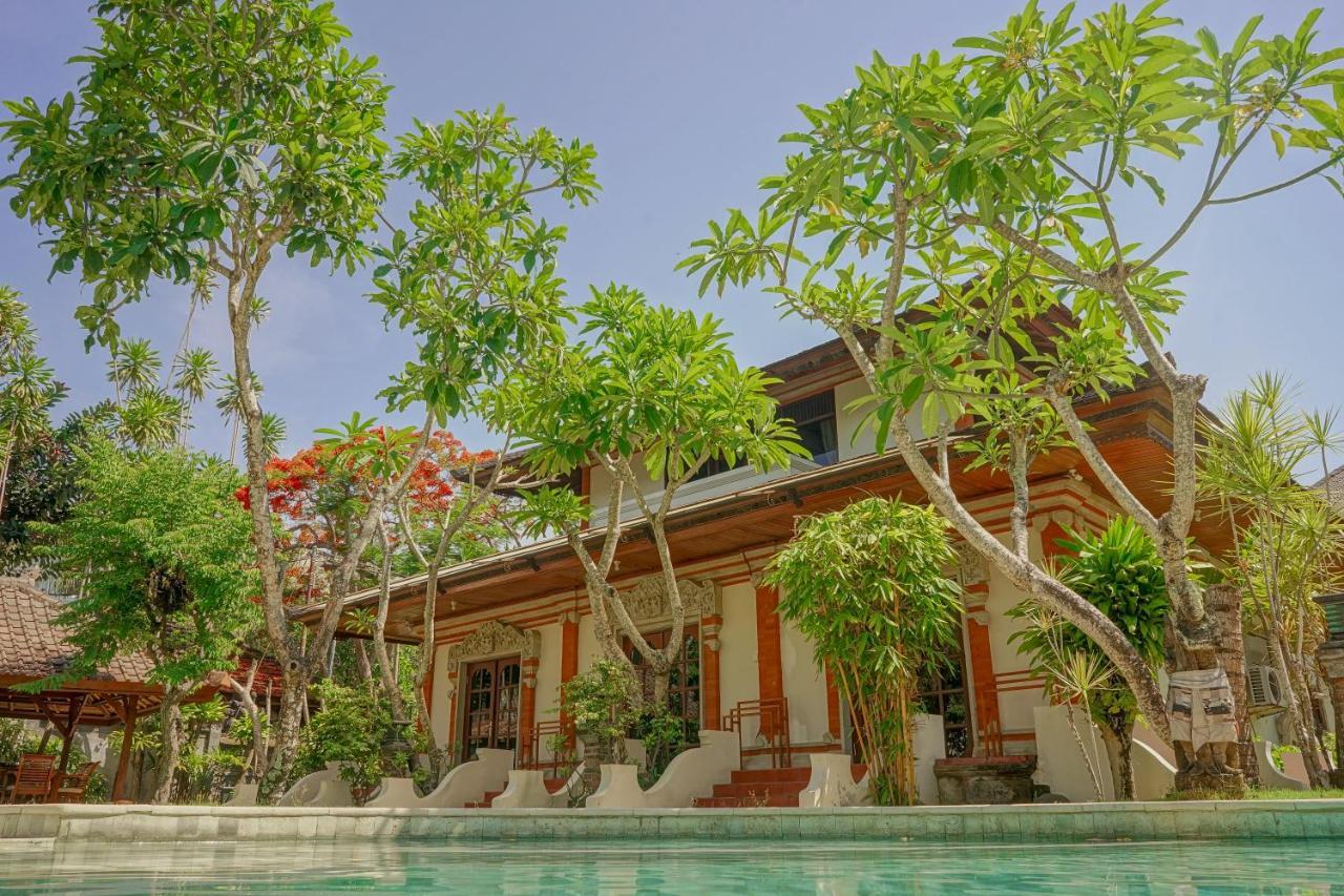 Baliana Villa Legian Exterior photo